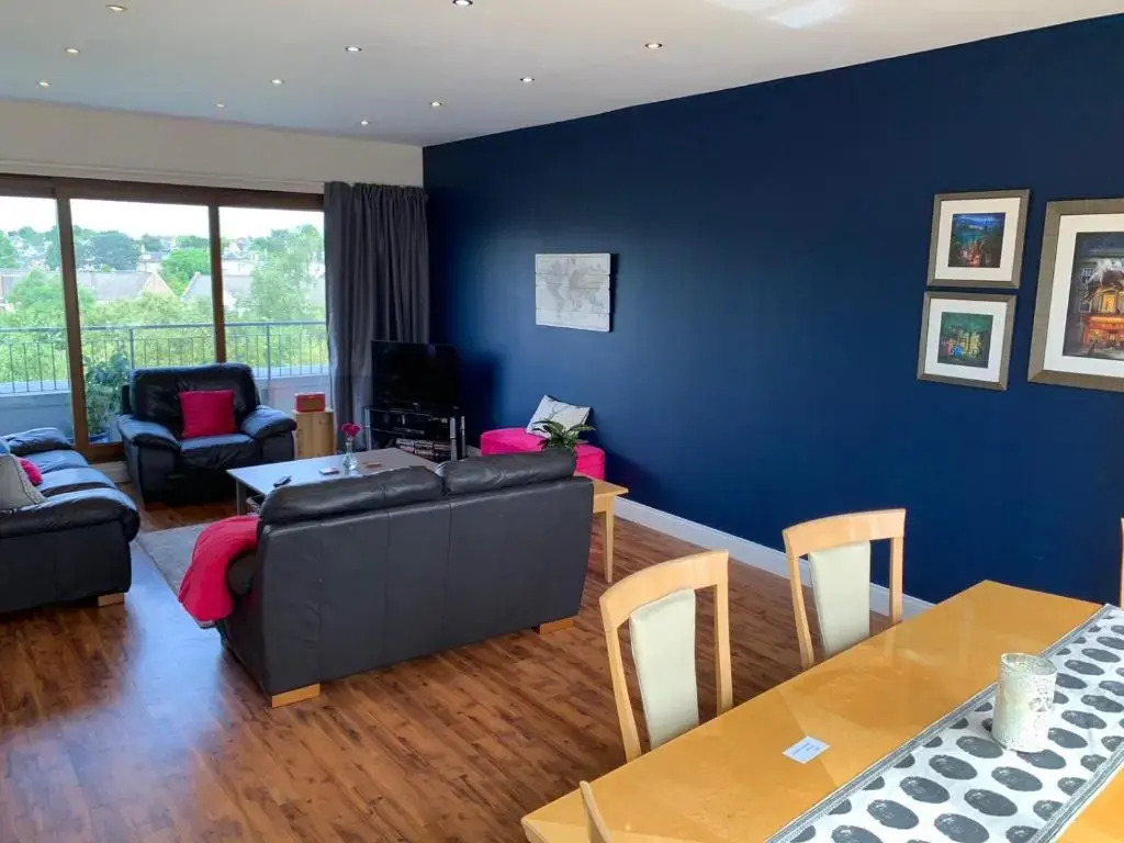 5 Bedroom Central Penthouse Apartment