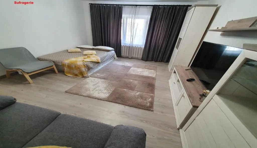 MIA Central, Large Apart, 3 rooms, 2 baths, AFI Mall