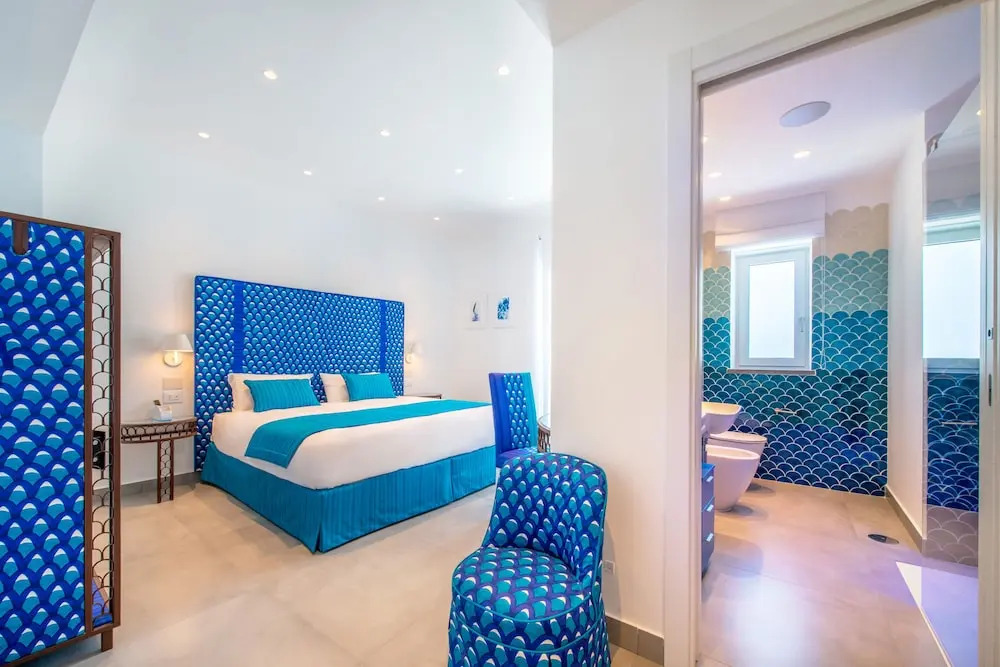My Exclusive Italy - Beachfront Villa Sorrento & private sea access