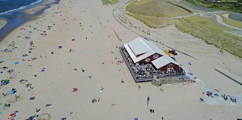 Holiday Home near Petten Beach with Pool