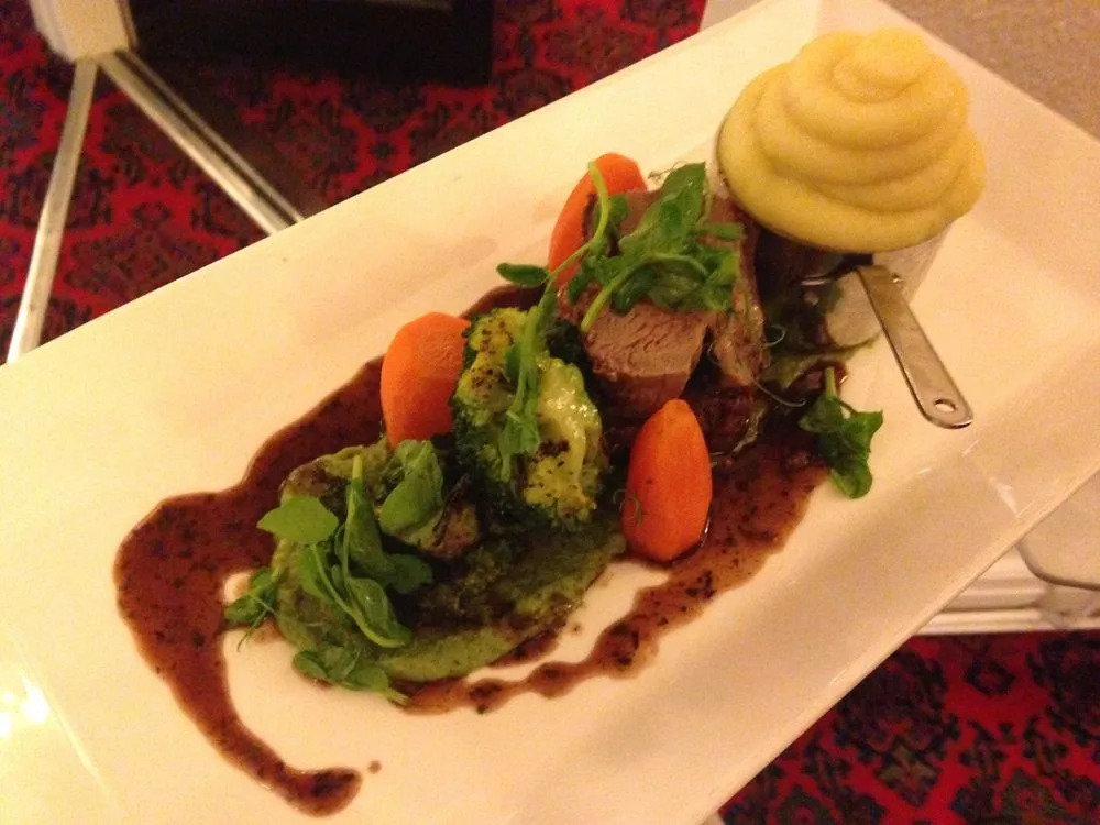 Maypole Inn