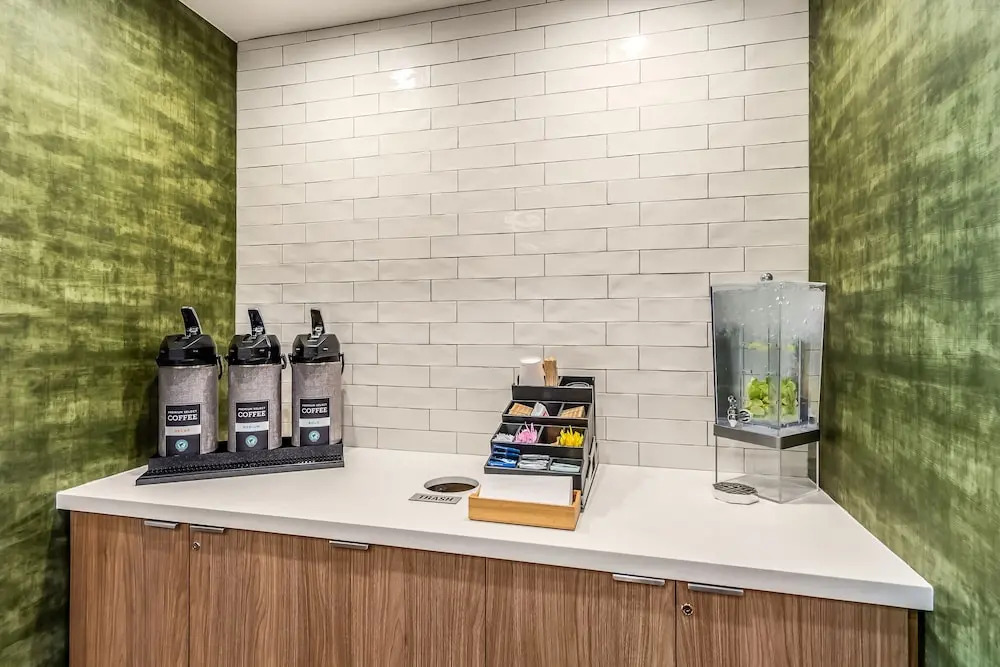 Fairfield Inn & Suites by Marriott Dallas DFW Airport North/Coppell Grapevine