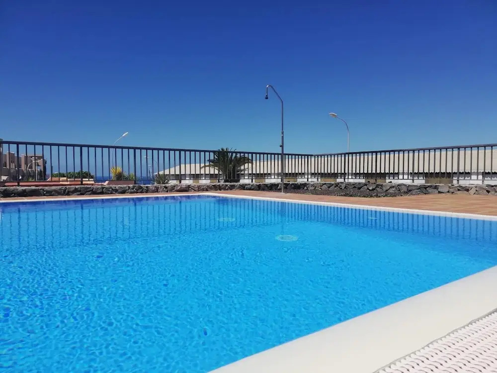 House With 2 Bedrooms in Adeje , With Wonderful sea View, Pool Access, Enclosed Garden