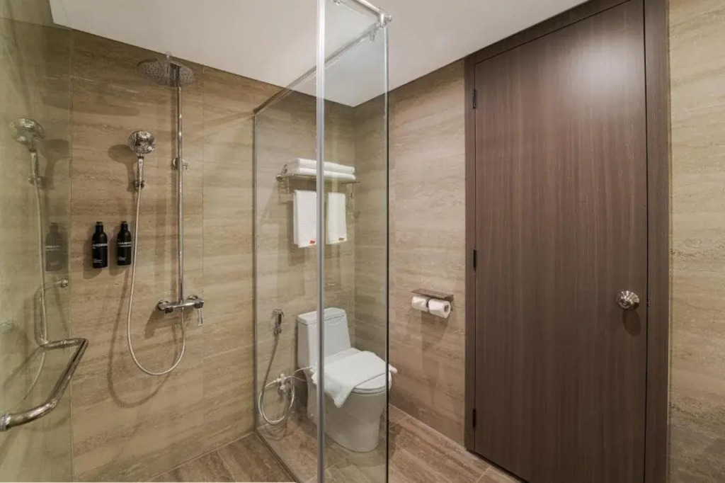 HARRIS Hotel & Suites Nagoya Batam