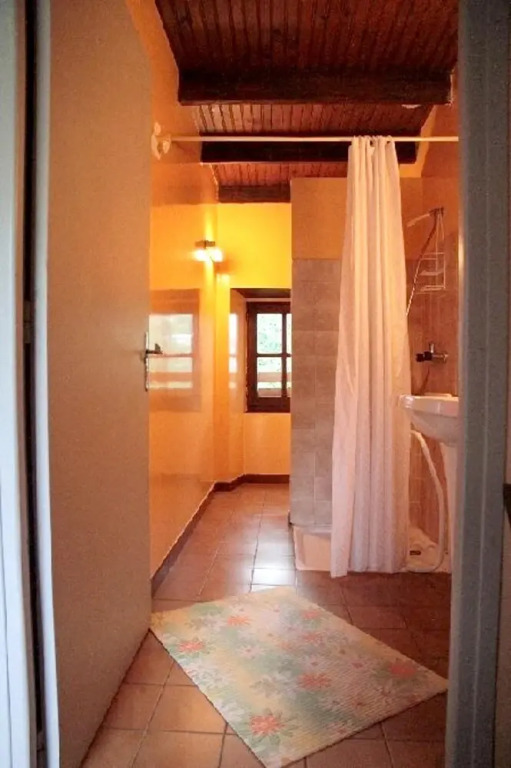 House With one Bedroom in Najac, With Wonderful Mountain View and Furnished Garden - 7 km From the Beach