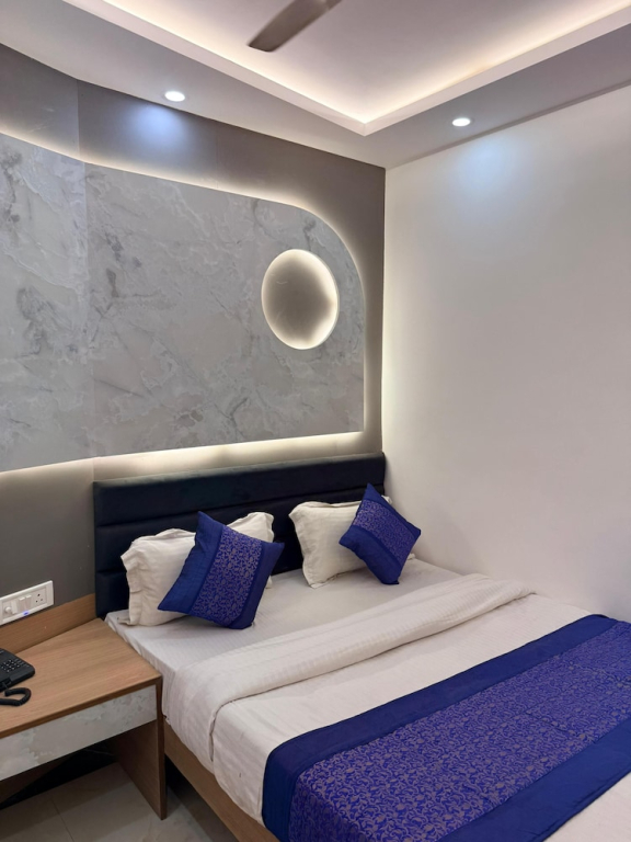 Hotel Amba Deluxe- Managed by Hotel Sidhartha