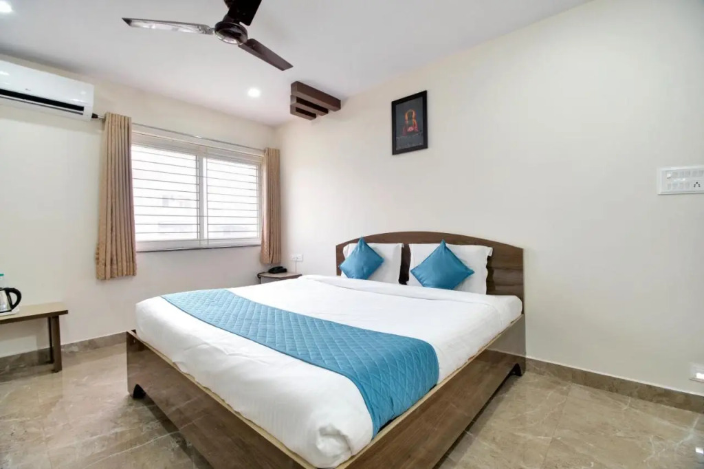 beestay Hotels MVP Colony