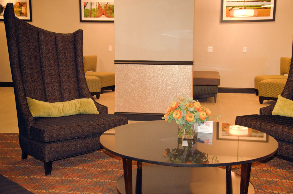 Albany Airport Inn