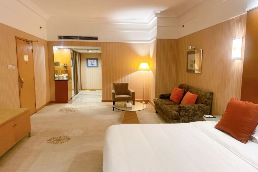 Rong Qiao Hotel