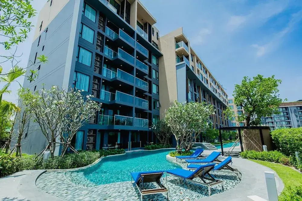 The Aristo Resort 421