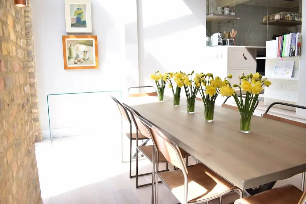 2 Bedroom Garden Flat By Kings Road