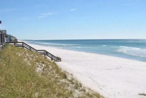 Blue Surf Townhomes 23 by Newman-Dailey