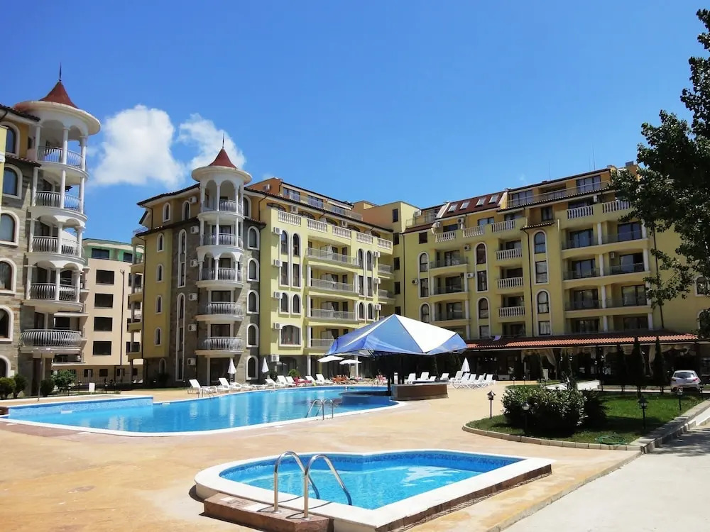 Summer Dreams Apartments