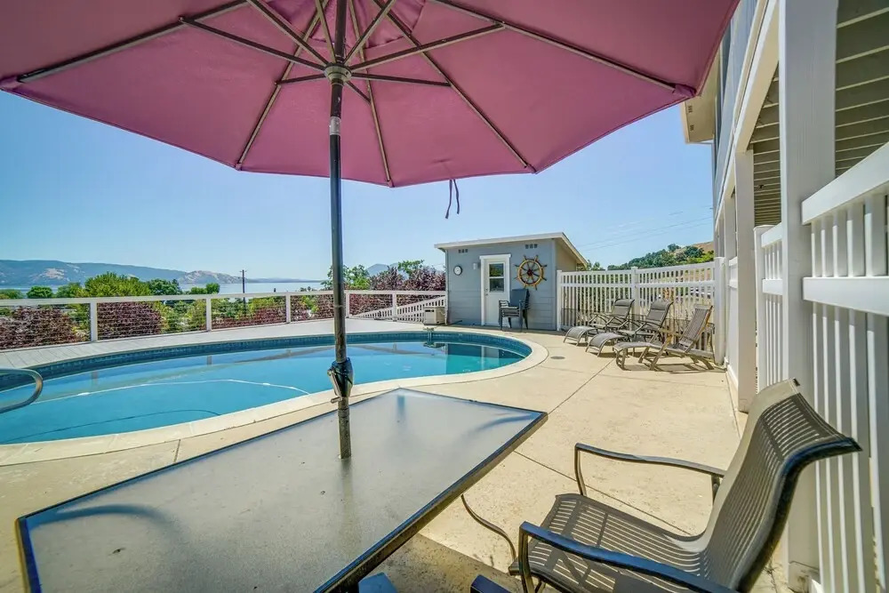 Lakeport Home w/ Stunning Lake & Mountain Views