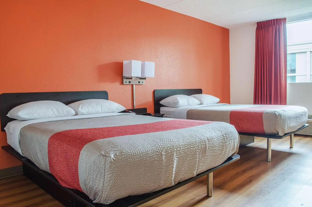 Motel 6-Brockton, MA