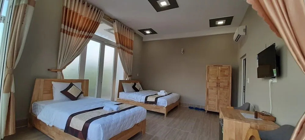 Hong Lien Hotel