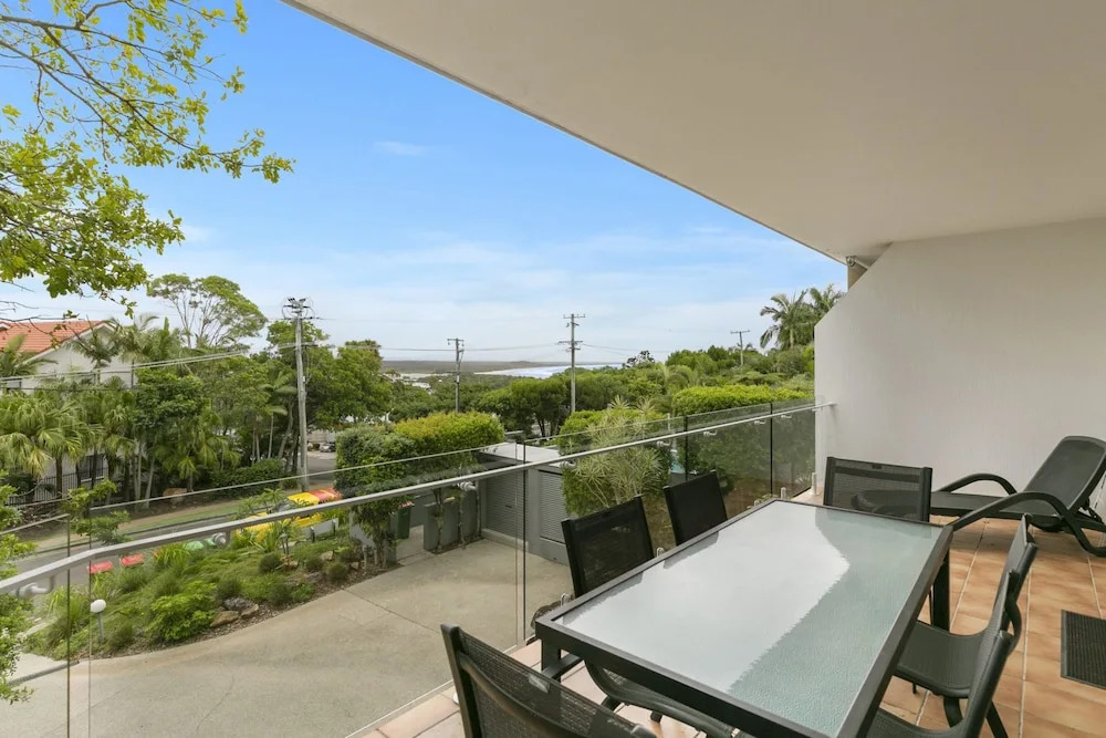 Charming Noosa Heads Apartment; Laguna Bay Views - Unit 6 Taralla 18 Edgar Bennett Avenue
