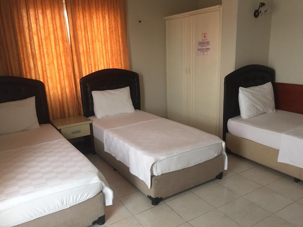 Defne & Zevkim Hotel