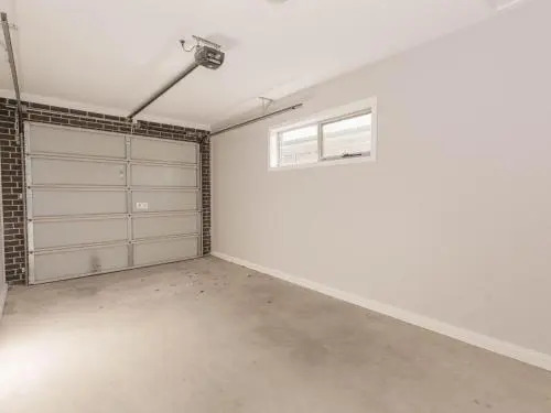 43A Twynam Street