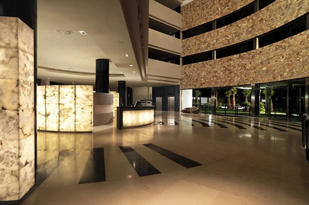 Aguas de Ibiza by NCalma Hotels