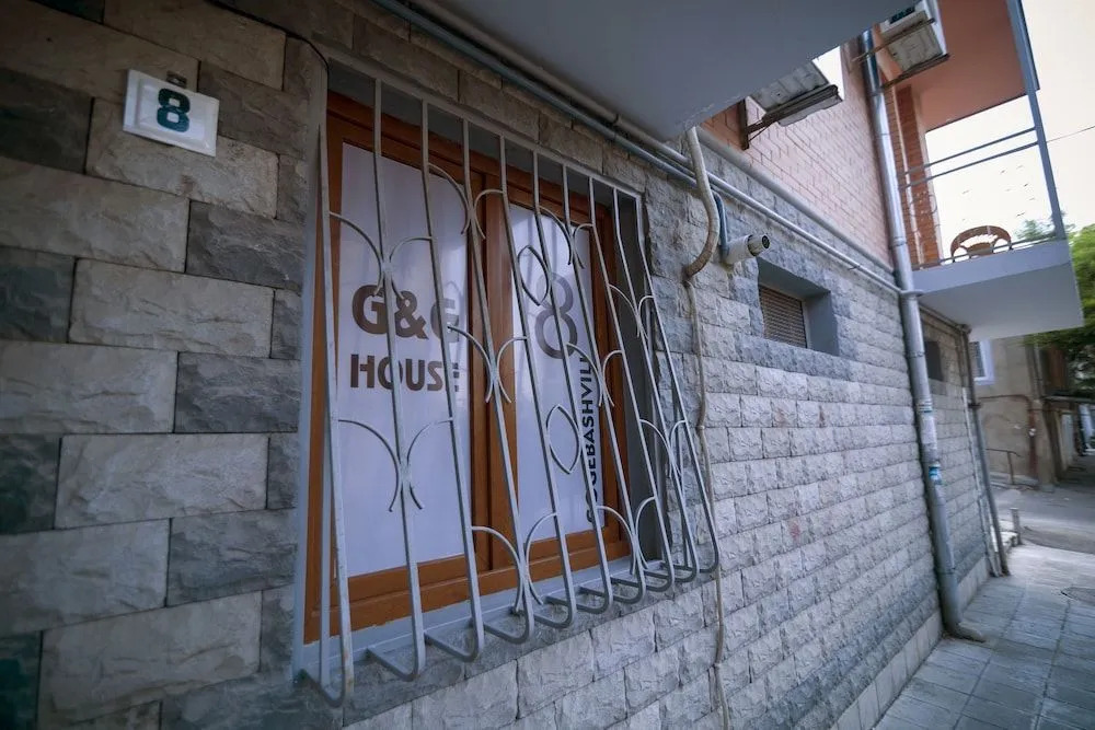 G&G House