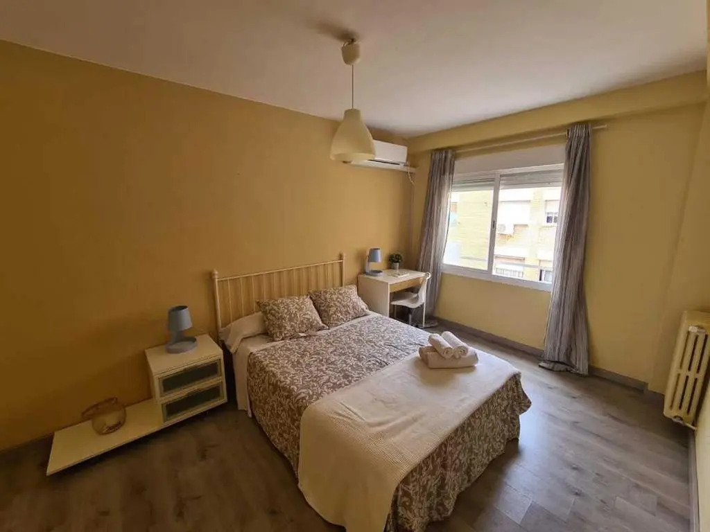 Apartamentos Dos Torres Frodo - Parking privado gratis