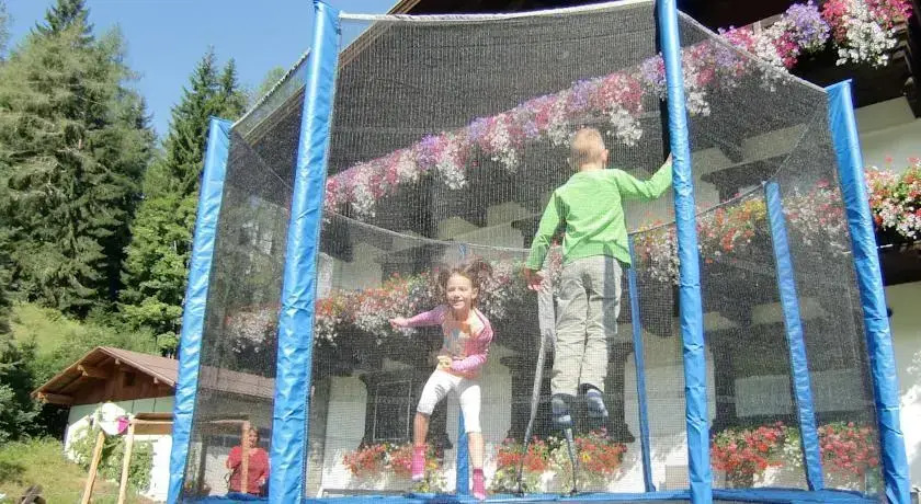 Höllerhof
