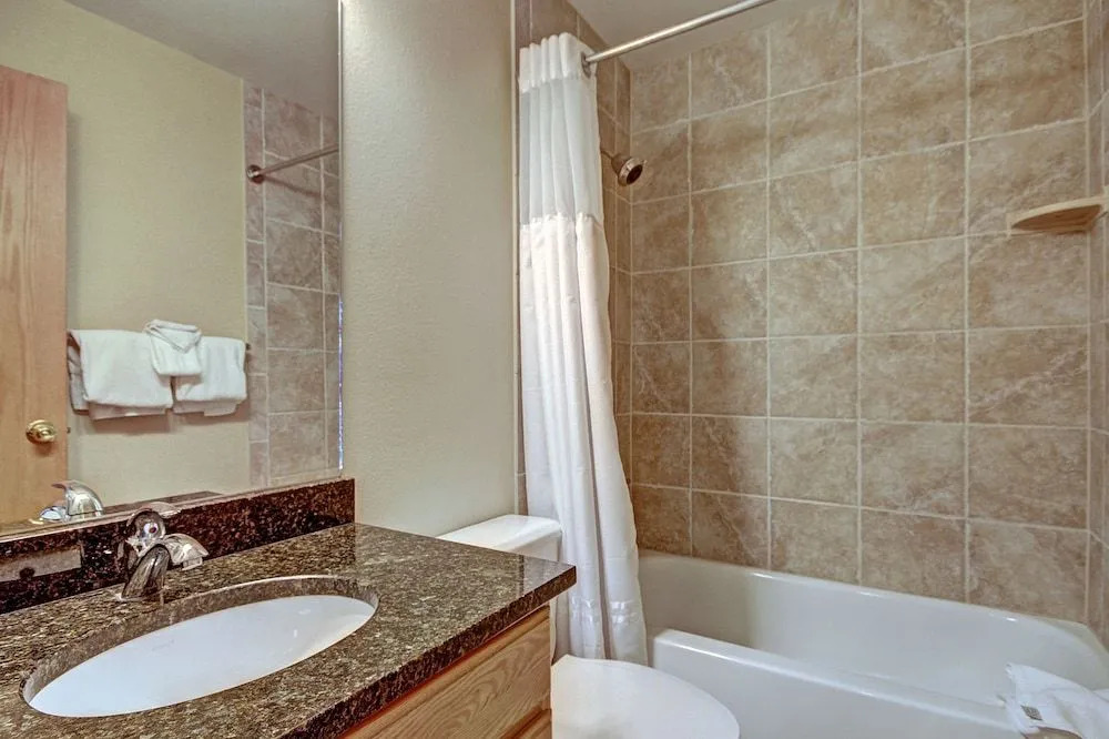 River Mtn Lodge E215D