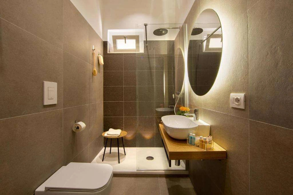 MARE FUORI ROOMS
