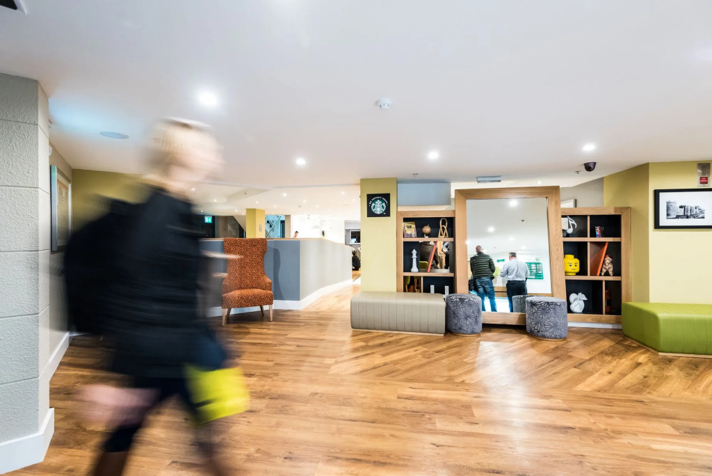 Holiday Inn Slough Windsor by IHG