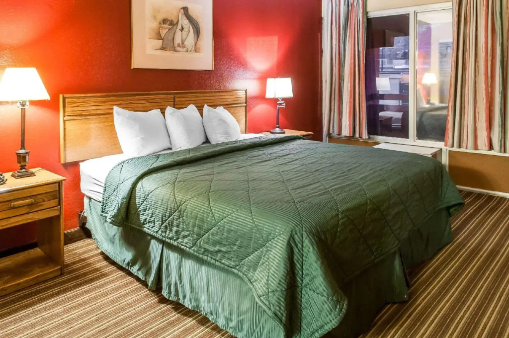 Rodeway Inn East Albuquerque