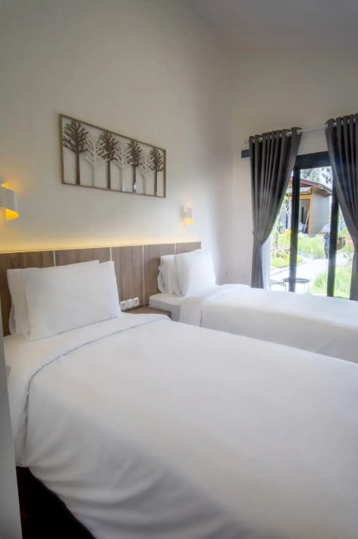 Manis Ae Cabin & Resto Bromo