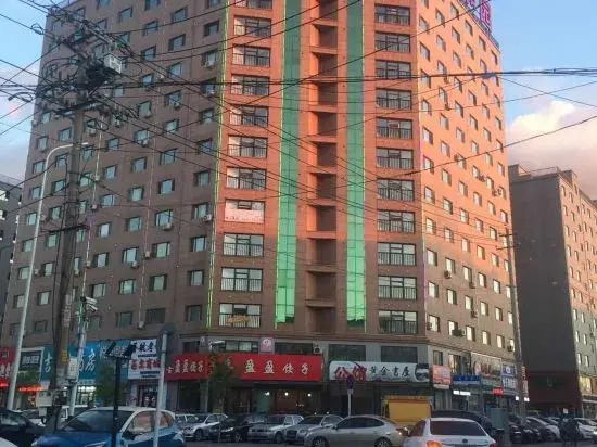 Siping Taotao Apartment