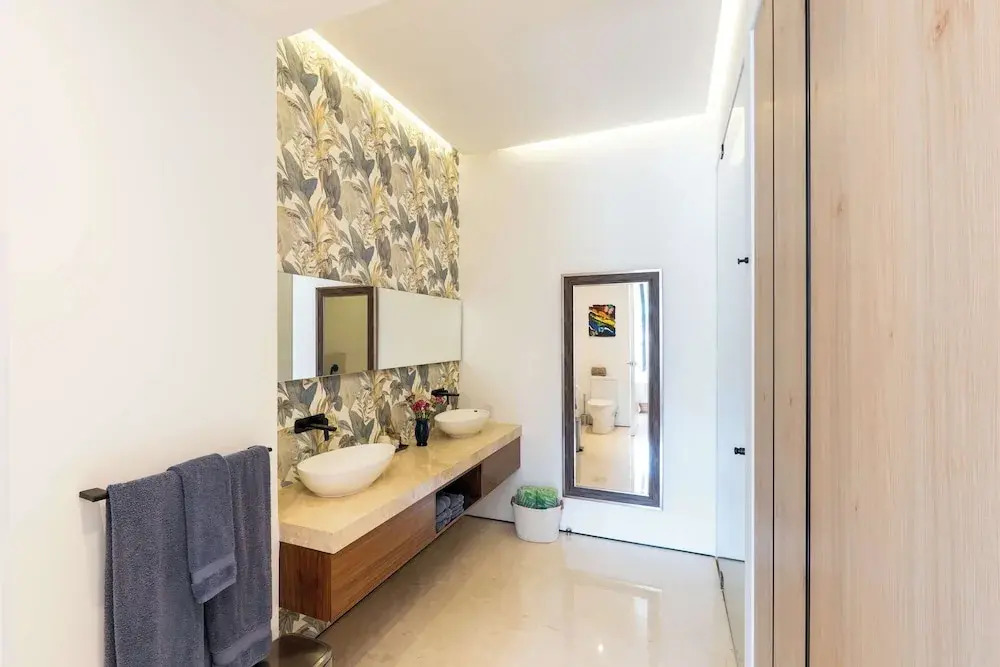 Soho PV Stunning Views Luxury Heated Rooftop Pool
