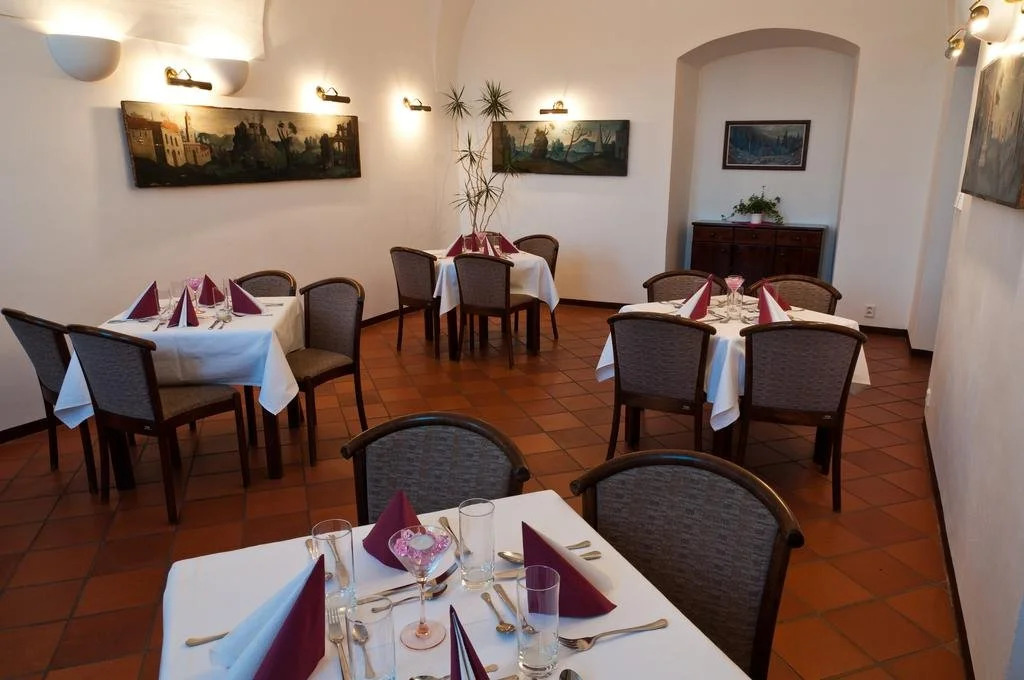 Klášter Hejnice - vzdělávací, konferenční a poutní dům