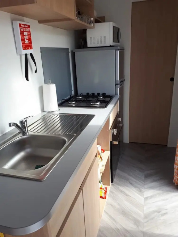 Property With 2 Bedrooms in Soulac-sur-mer, With Enclosed Garden and Wifi