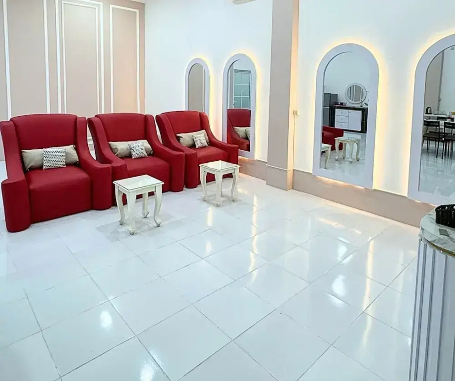 Home Suite Home Singkawang