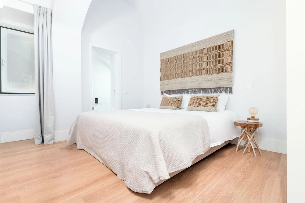 Limehome Evora Rua de Machede 61