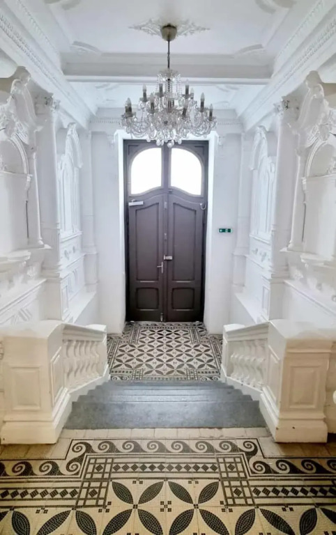 Amazing flat with garden, Vinohrady near center