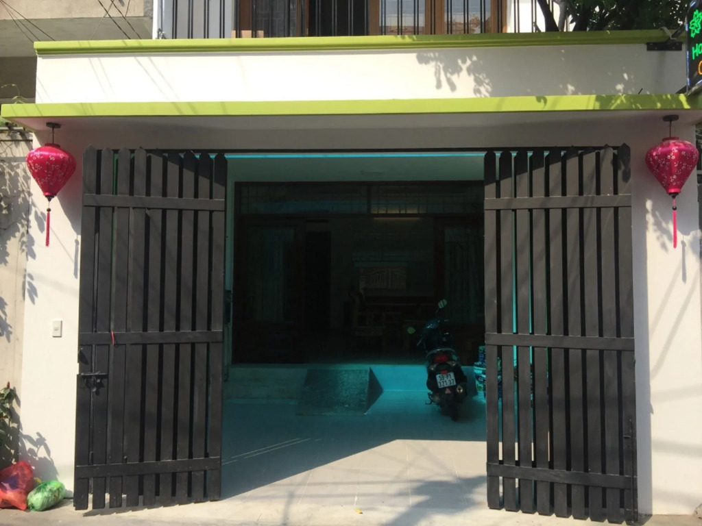 Sakura Cholon Hostel