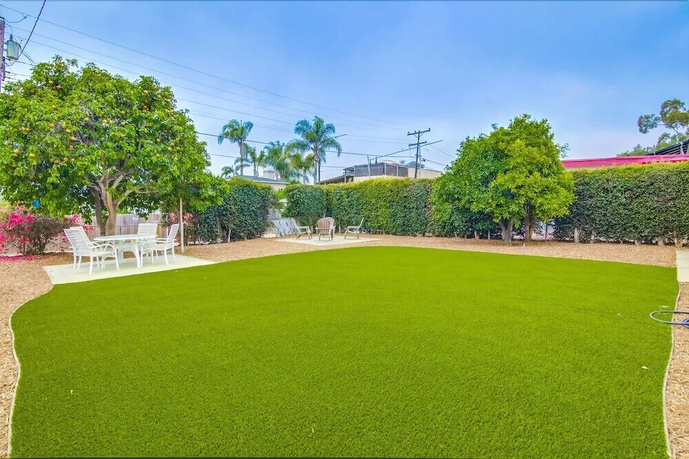 Hang Ten 3 Bedrooms 2 Bathrooms Home