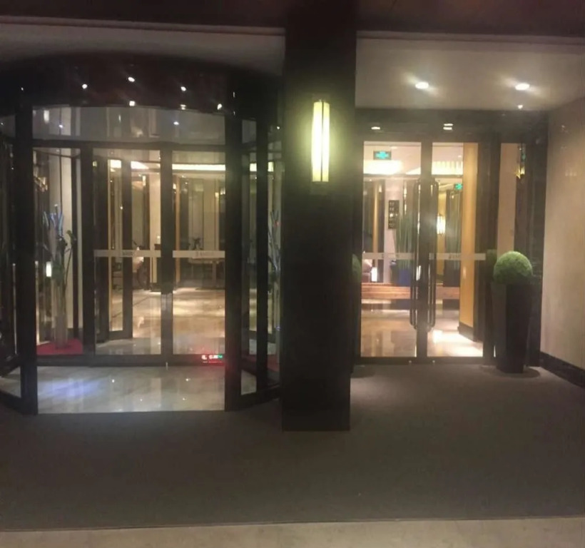Yangzhou East Garden Hotel