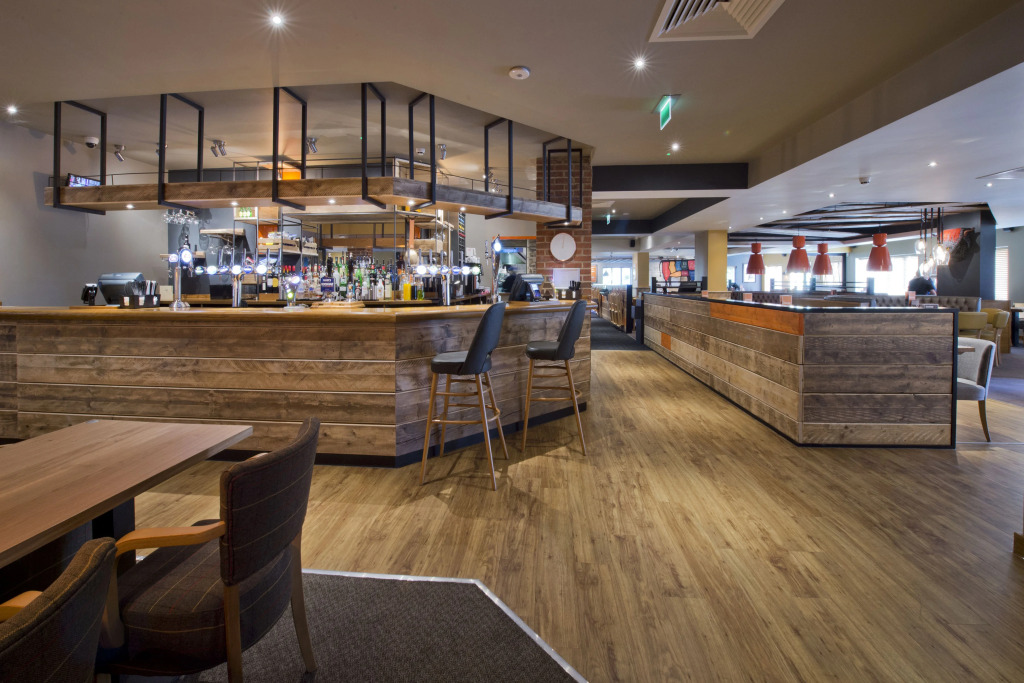 Premier Inn Cirencester