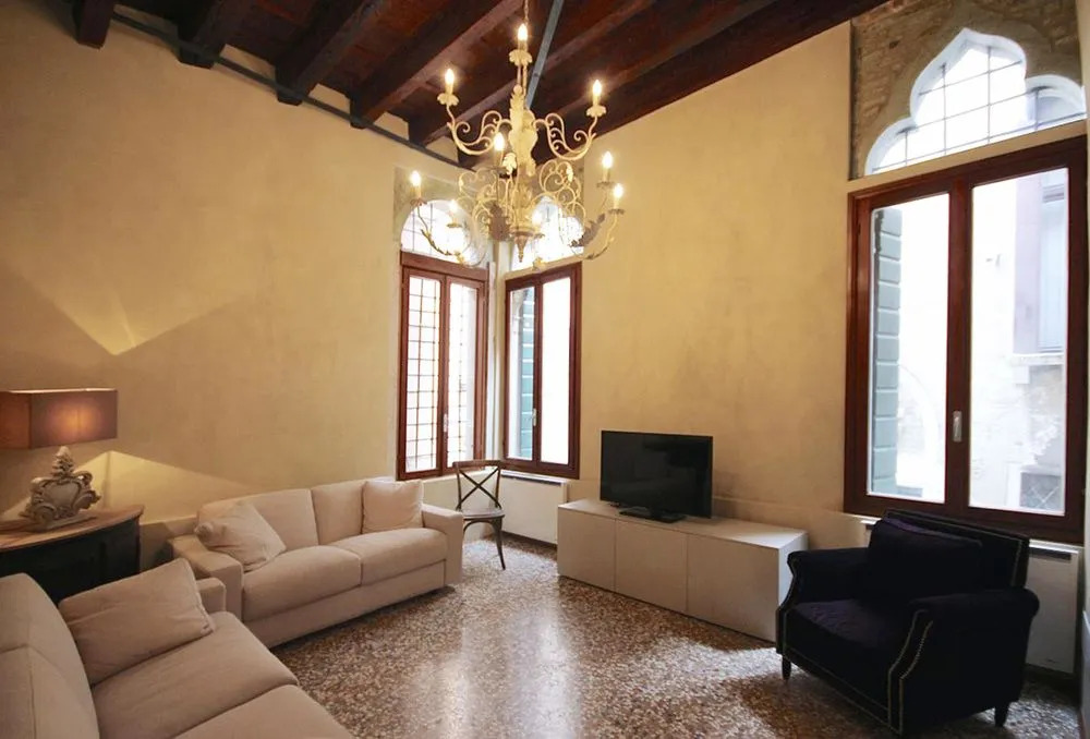 Veniceiloveyou Apartments