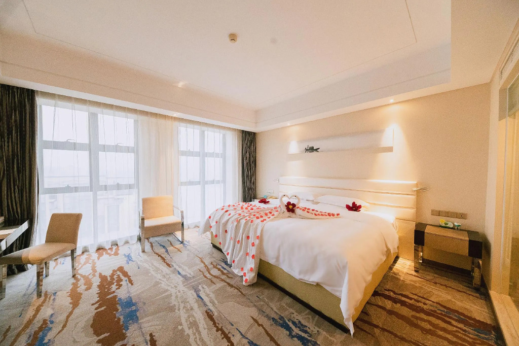 Chongqing Hechuan Wenyue (France) Resort Hotel