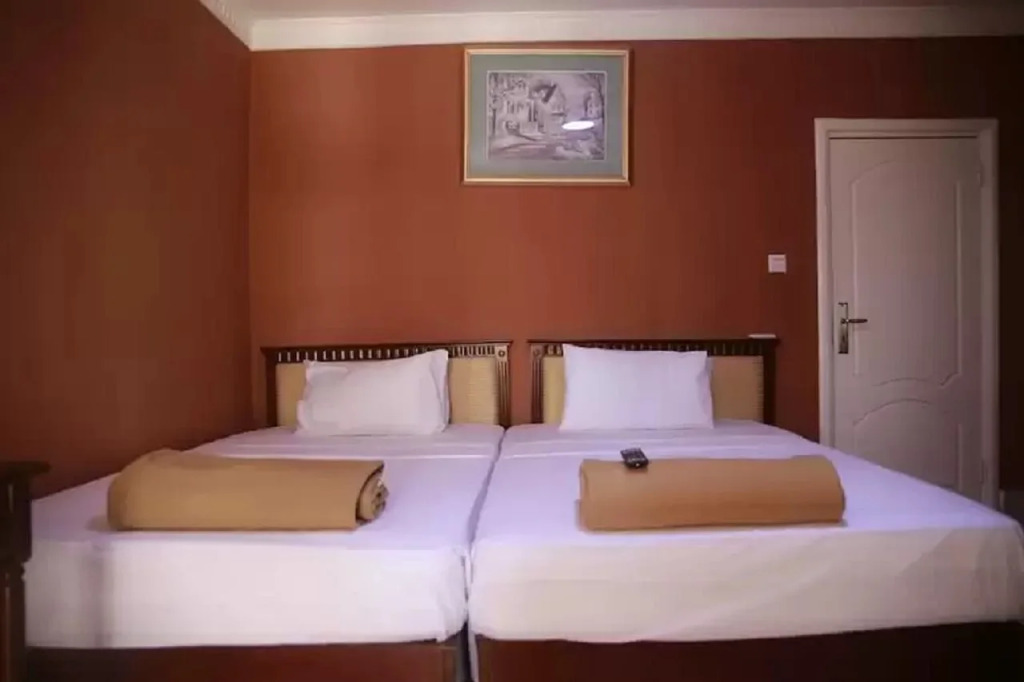 Mansea Beach Hotel