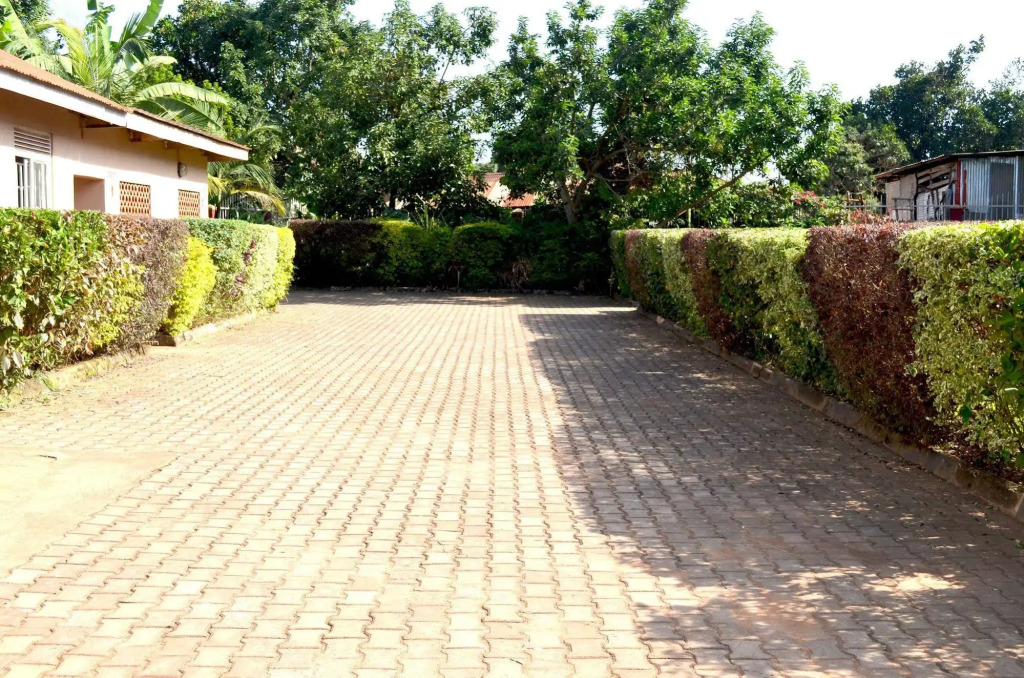 Areba Hotel