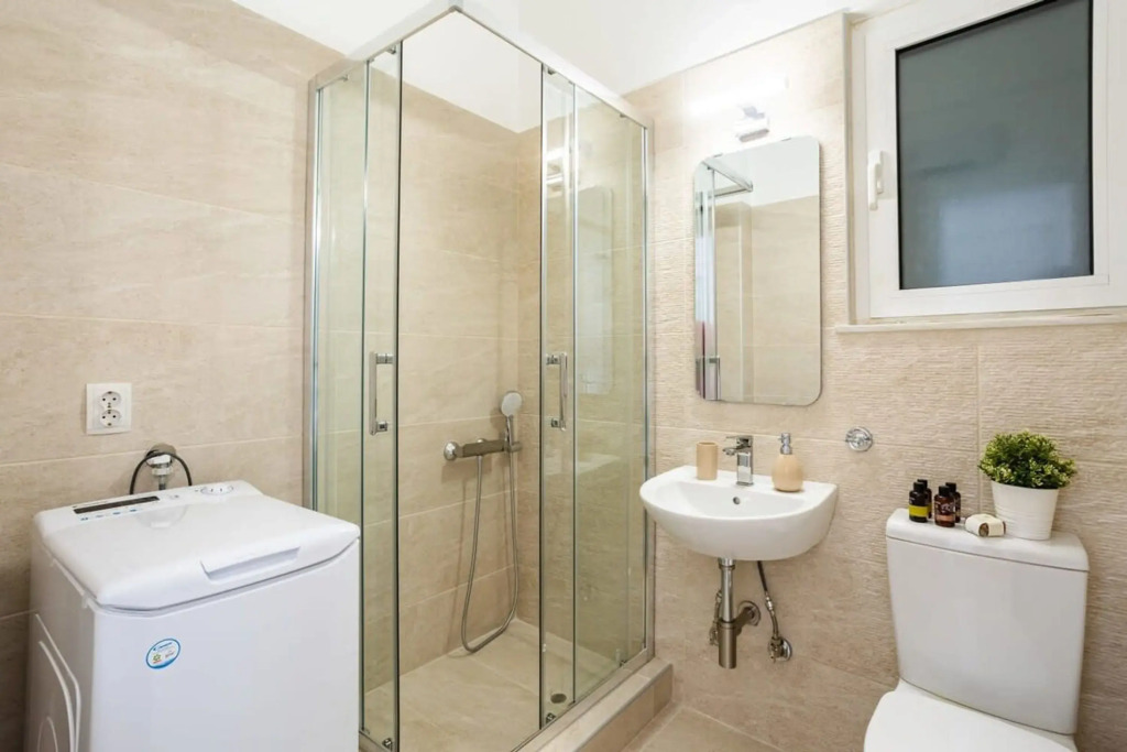 Athens Luxury Getaway - Pasalimani City Oasis