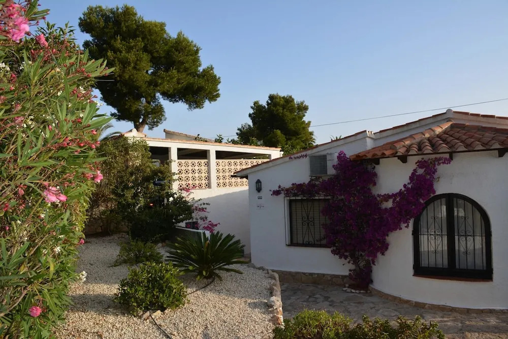 Villa With 3 Bedrooms in Javéa, With Private Pool, Enclosed Garden and