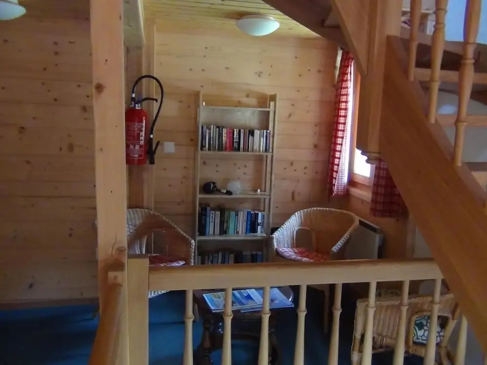 Chalet Suisse Bed and Breakfast